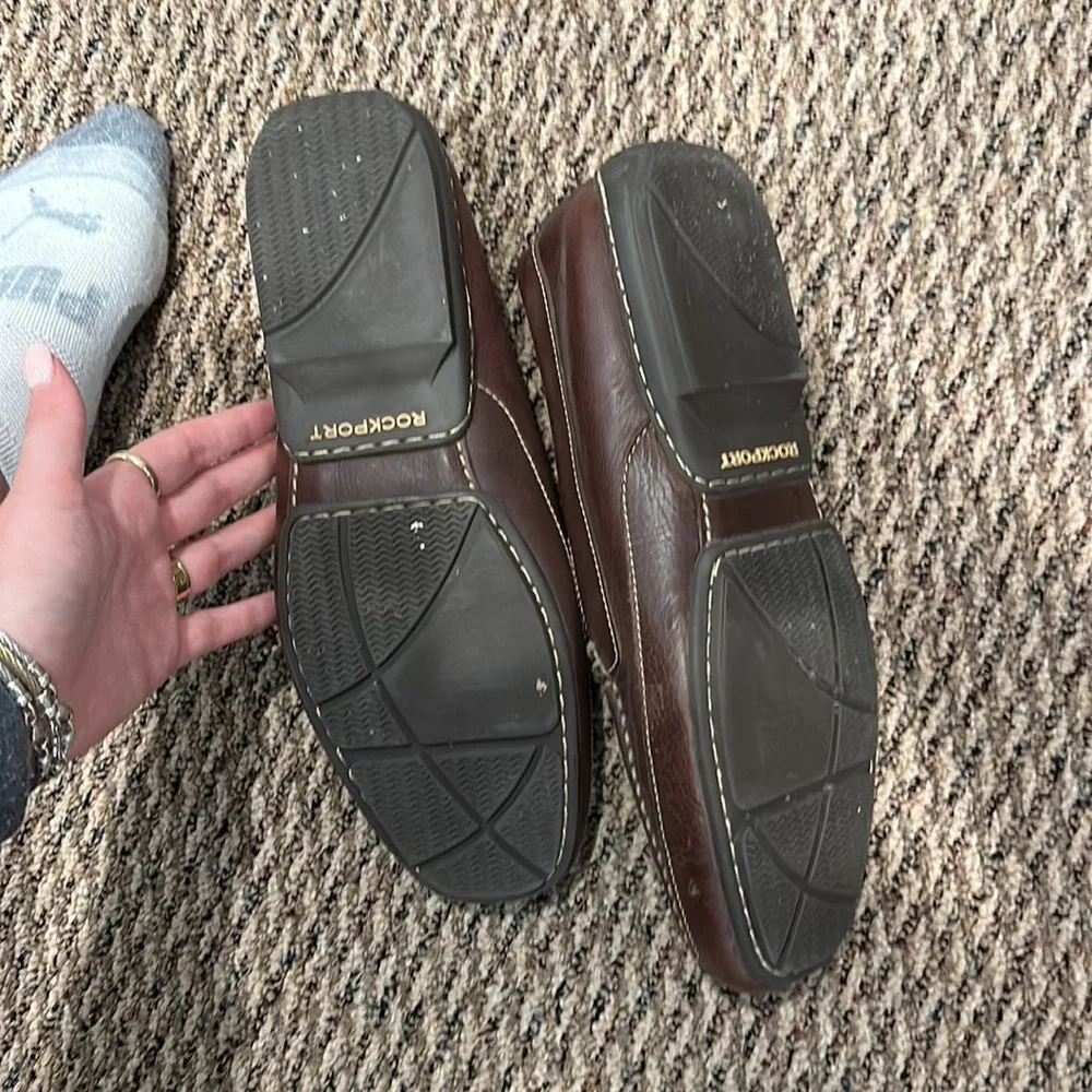 Rockport men’s brown slip on loafers